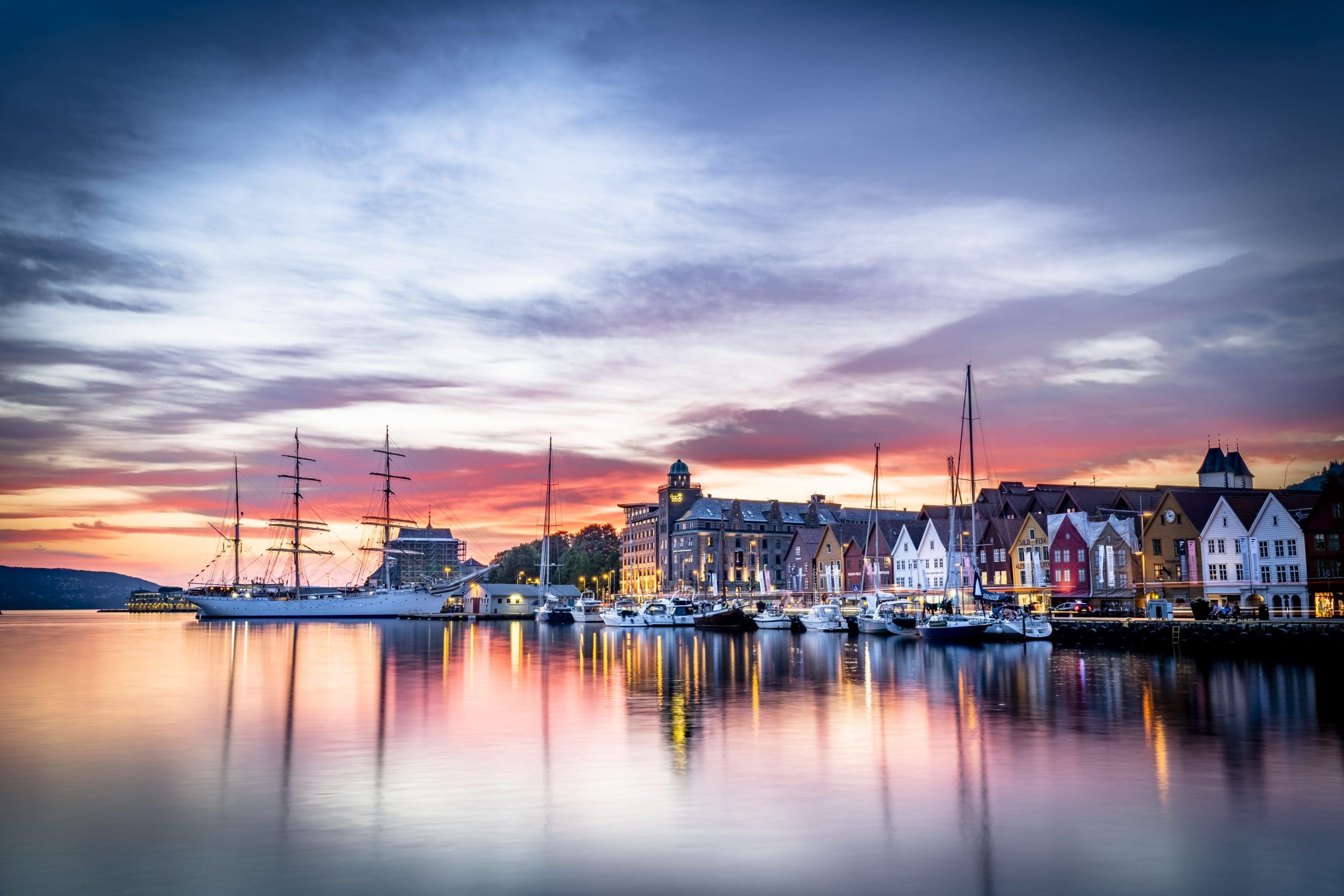 Bryggen in Bergen, Photo: Visit bergen / Lars Korvald - visitBergen.com Norway Insight Bryggen in Bergen Photo: Visit bergen / Lars Korvald - visitBergen.com